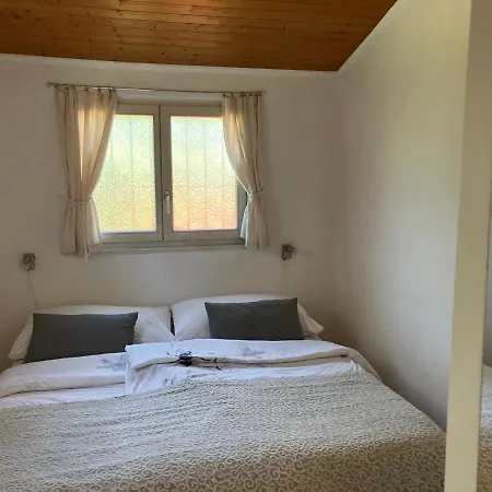 Dependance Mit Pergola Holiday home Tenero-Contra